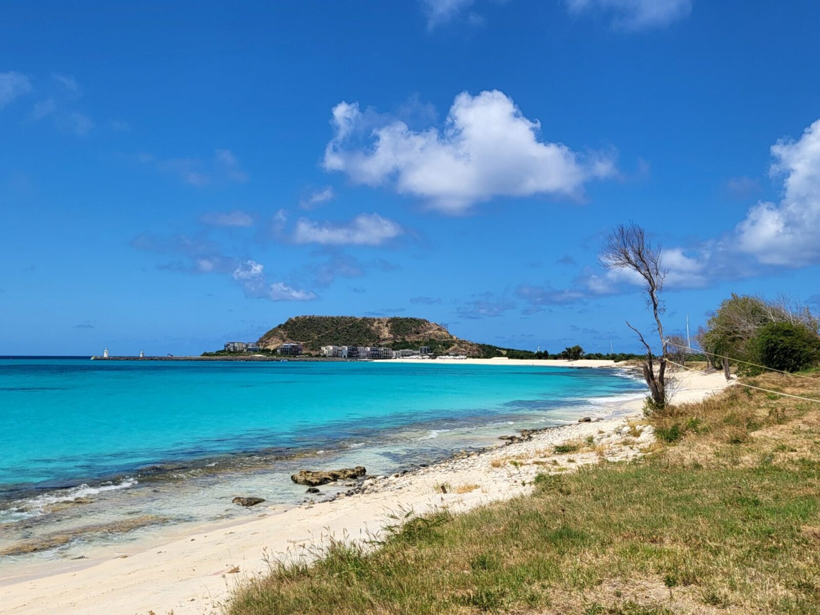 Sandy,Lane,Yacht,Club,Beach,On,Canouan,Island,In,St