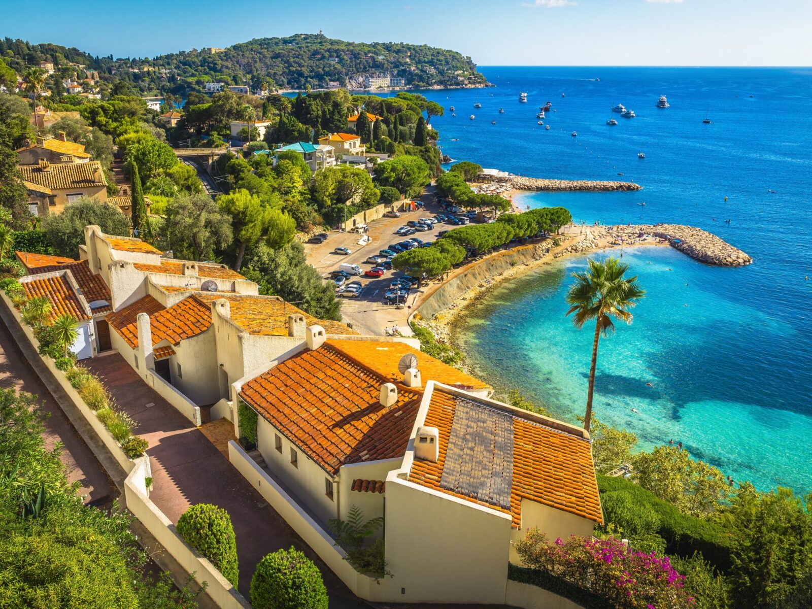Fantastic,Panoramic,View,From,The,Viewpoint,With,Clear,Azure,Blue