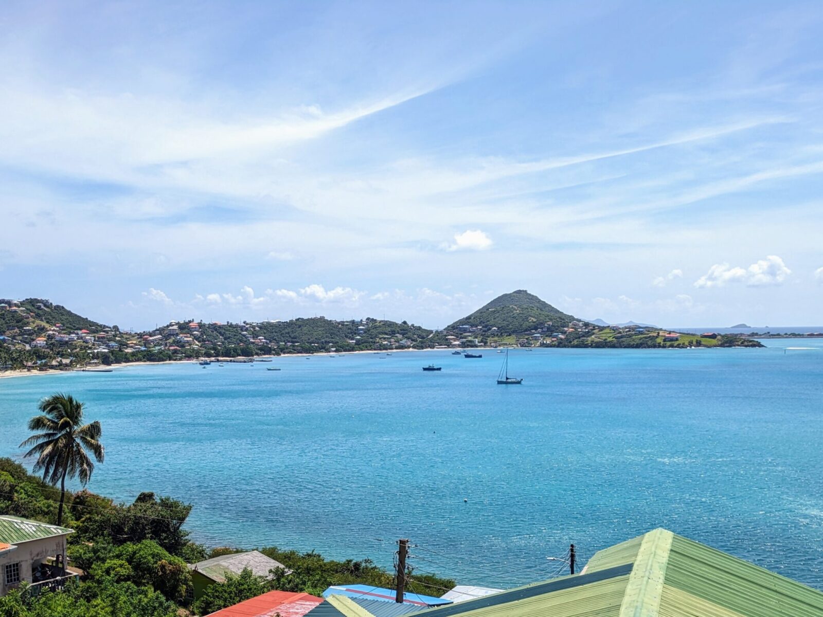 Overlooking,Grand,Bay,,Canouan,,Saint,Vincent,And,The,Grenadines