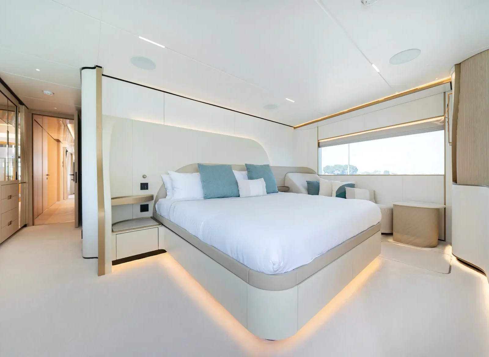 Majesty 100 Terrace