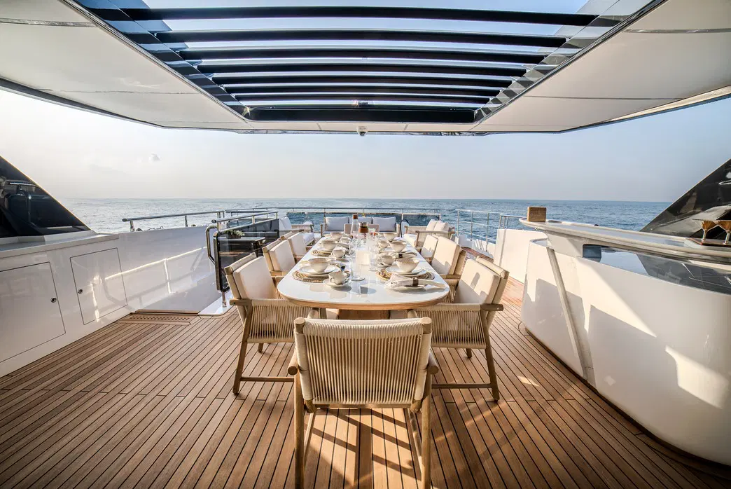 Majesty 100 Terrace
