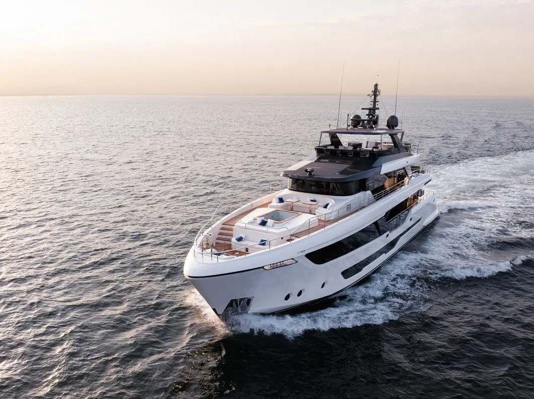 Majesty 112