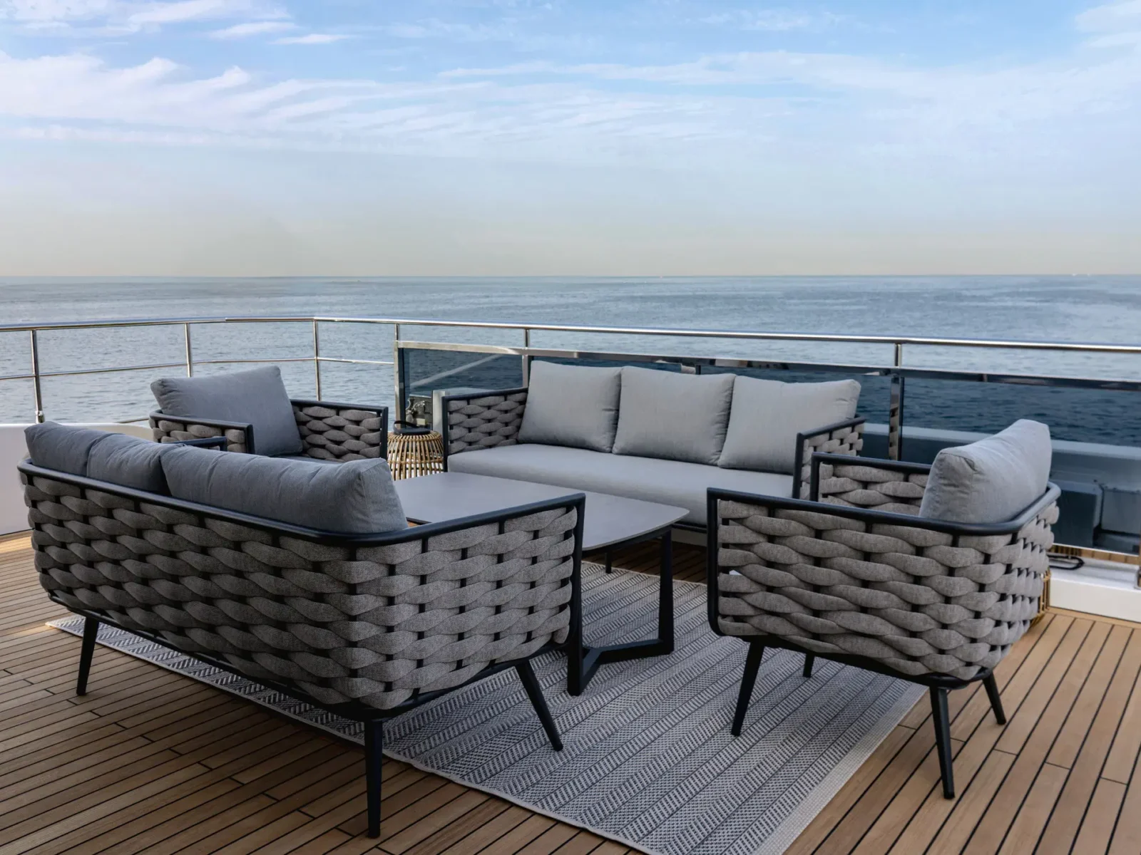 Majesty 112