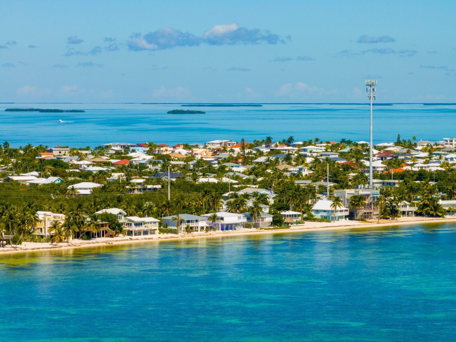 Luxury,Waterfront,Homes,In,The,Florida,Keys,Monroe,County
