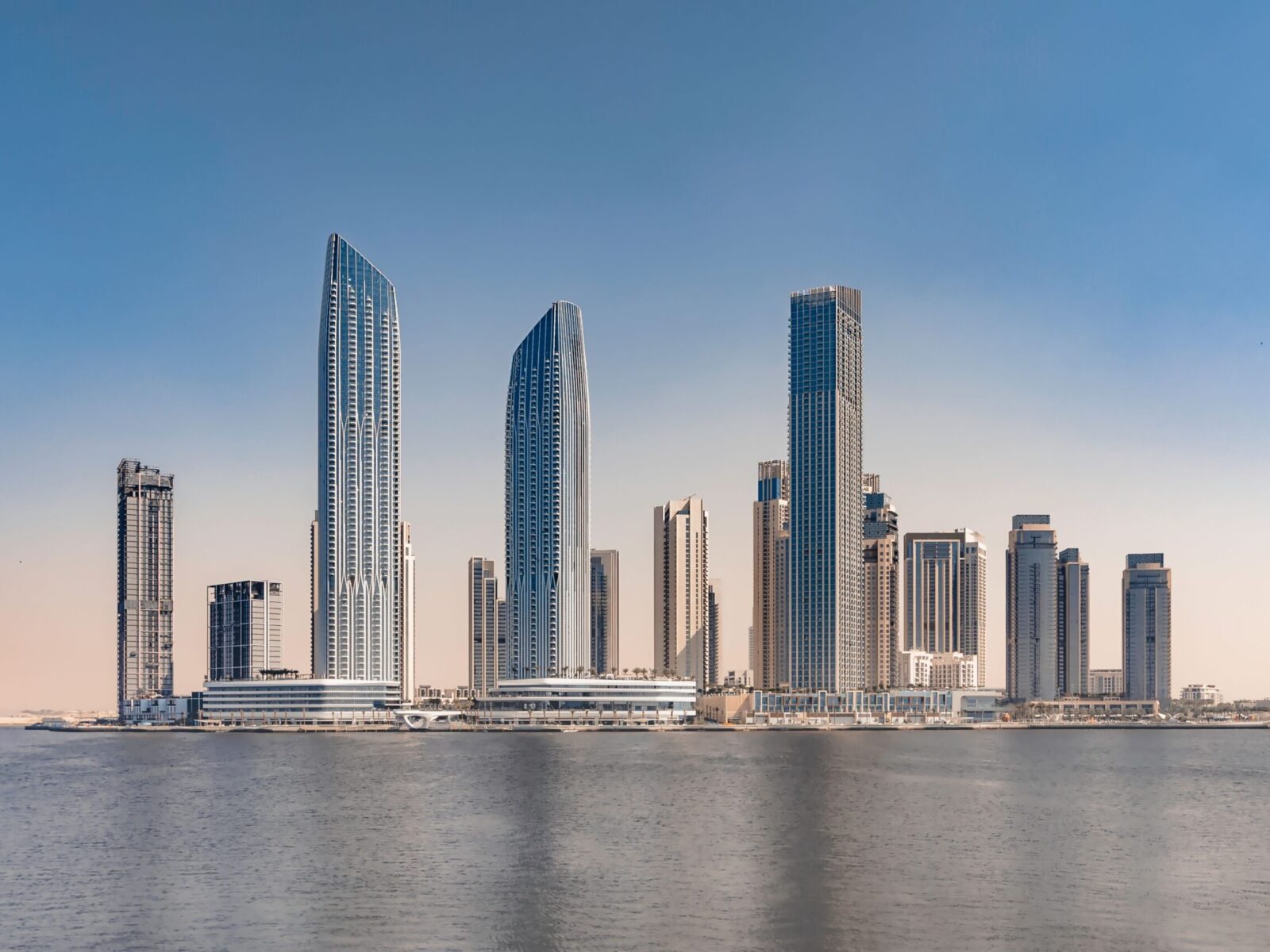 A,Beautiful,View,Of,The,Famous,Dubai,Creek,Harbour